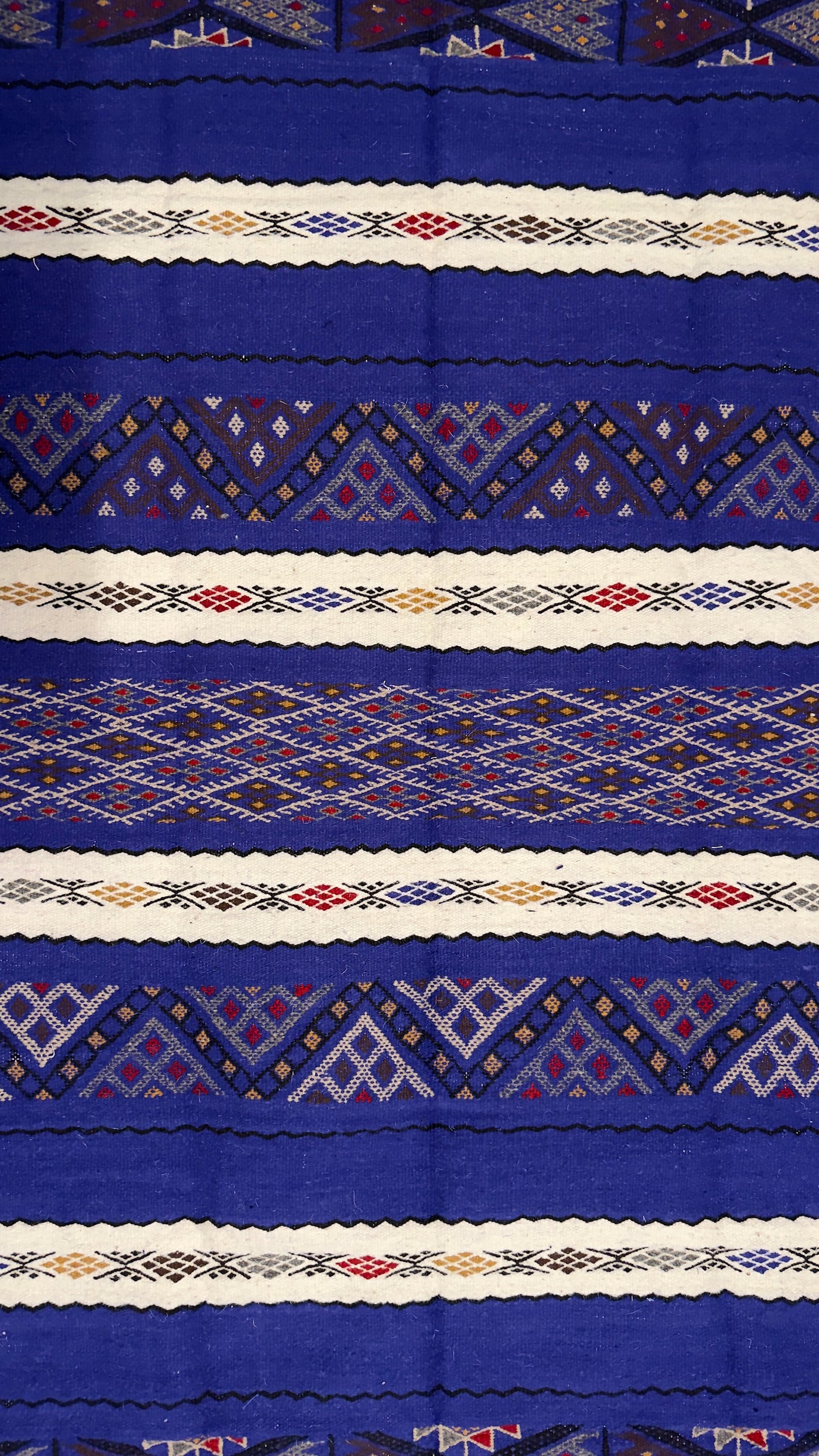 Tapis Illi – Bleu foncé